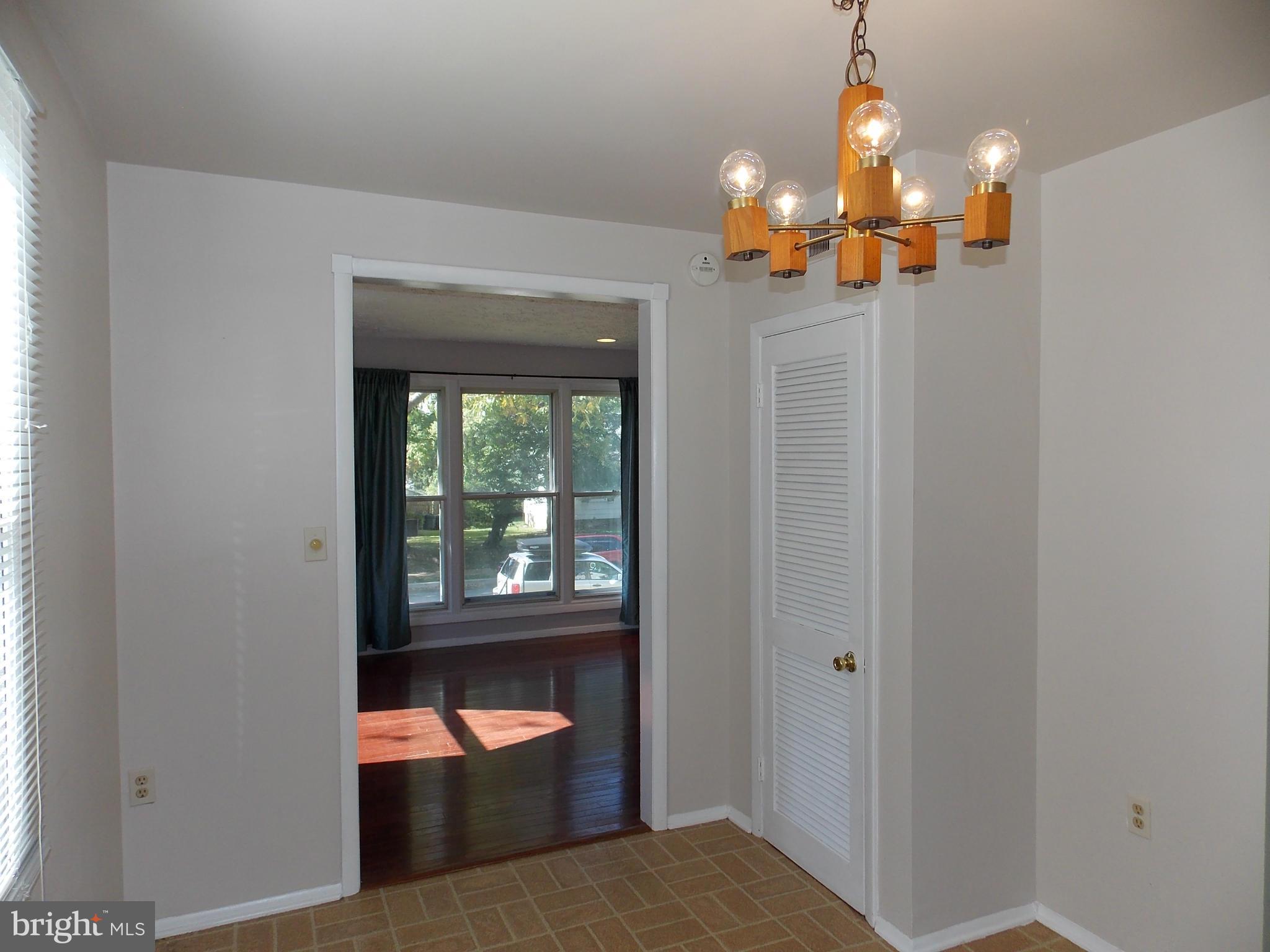 715 Templecliff Road Pikesville, MD 21208 - Photo 8 of 30 Dining Room