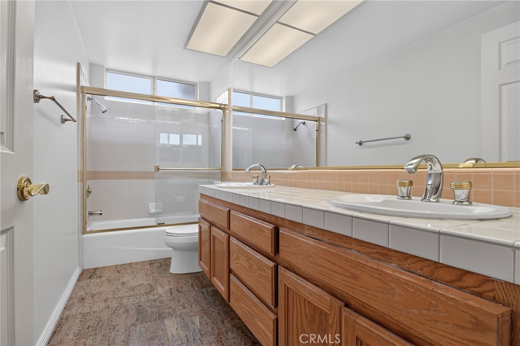 12056 Stone Gate Way Porter Ranch, CA 91326 - Photo 45 of 70