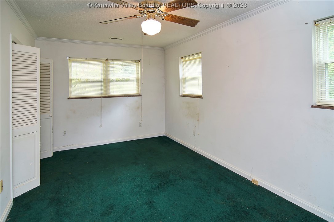 517 Linden Road Charleston, WV 25314 - Photo 14 of 45 Primary Bedroom
