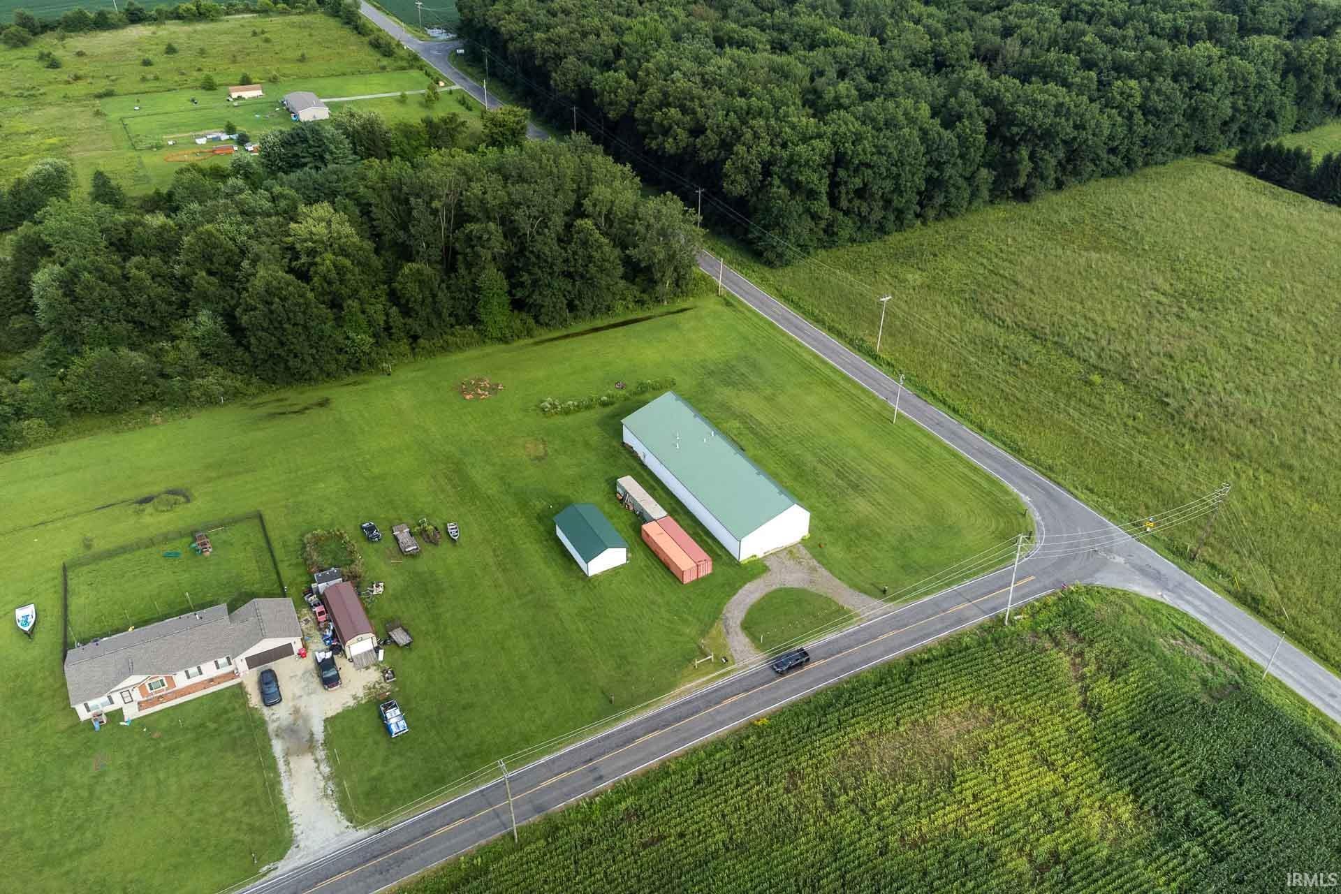 4456 North Thorn Road Walkerton, IN 46574 - Photo 5 of 14 Gallery Image 5