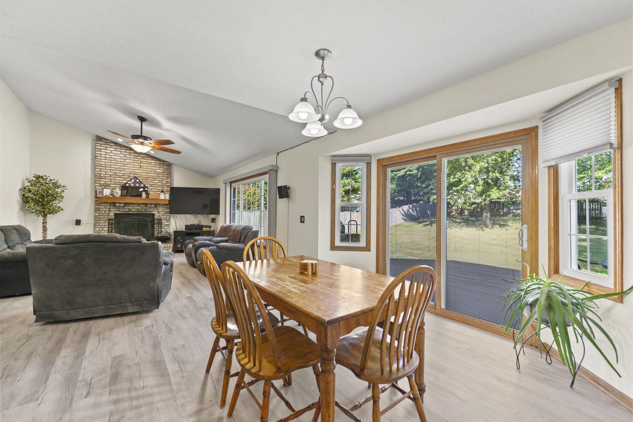 1162 Butler Road Rockford, IL 61108 - Photo 13 of 43