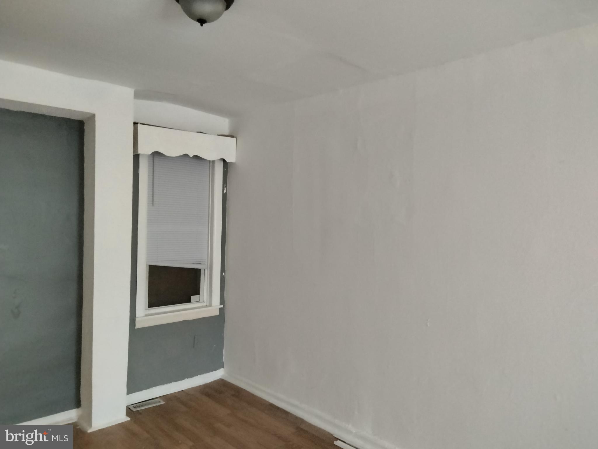 824 South 8th Street Camden, NJ 08103 - Photo 4 of 13 dinning room/ den
