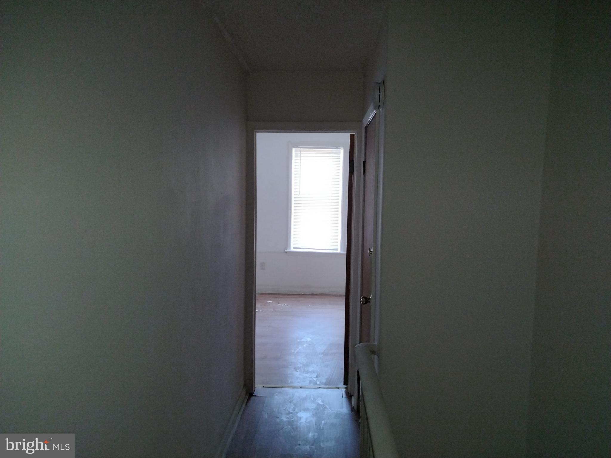 824 South 8th Street Camden, NJ 08103 - Photo 6 of 13 master