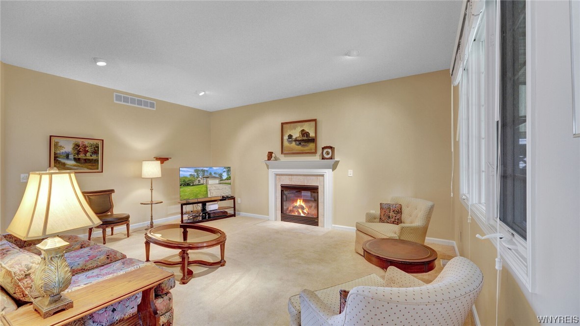 85 Mapleton Drive Amherst, NY 14221 - Photo 18 of 47