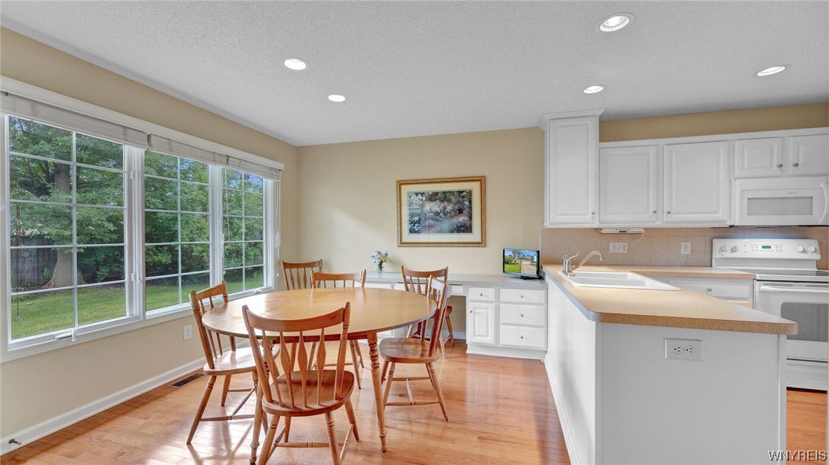 85 Mapleton Drive Amherst, NY 14221 - Photo 19 of 47