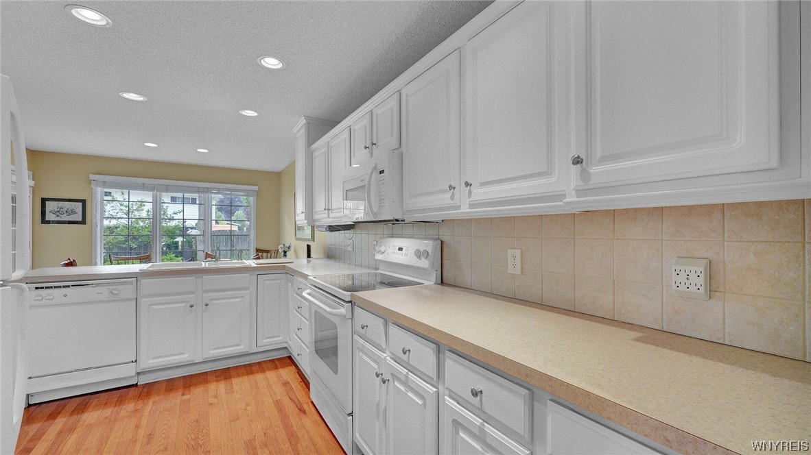 85 Mapleton Drive Amherst, NY 14221 - Photo 24 of 47