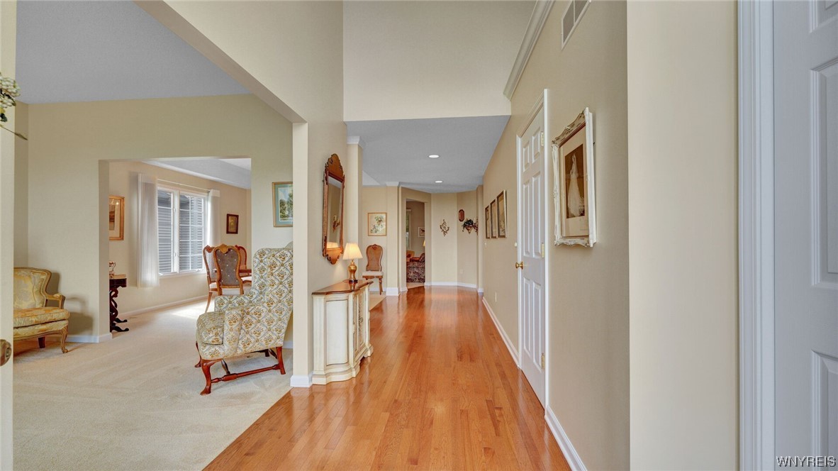 85 Mapleton Drive Amherst, NY 14221 - Photo 9 of 47