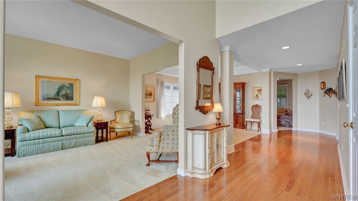 85 Mapleton Drive Amherst, NY 14221 - Photo 10 of 47