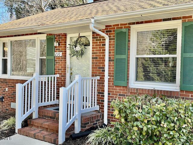 236 Gregory Street Roxboro, NC 27573 - Photo 2 of 37 IMG_2651