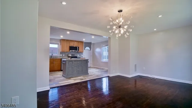 $2,950 | 212 Burkley Place, Union, NJ 07088