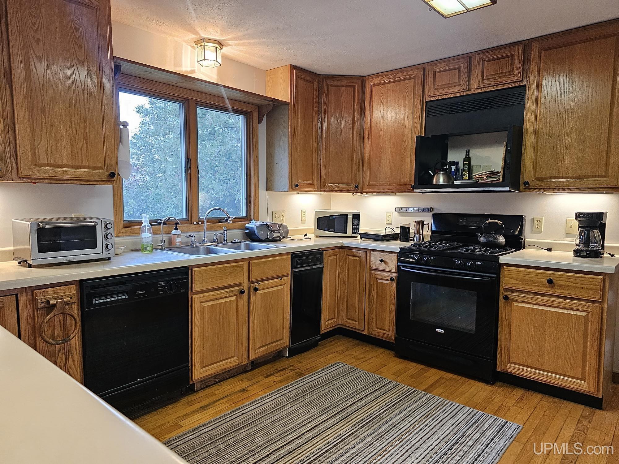 4311 II Road Garden, MI 49835 - Photo 15 of 92