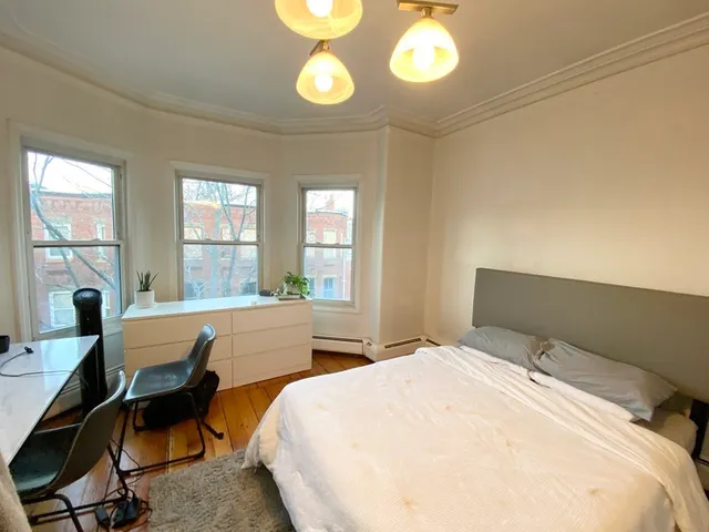 $5,800 | 52 Delle Avenue, Unit 3, Boston, MA 02120