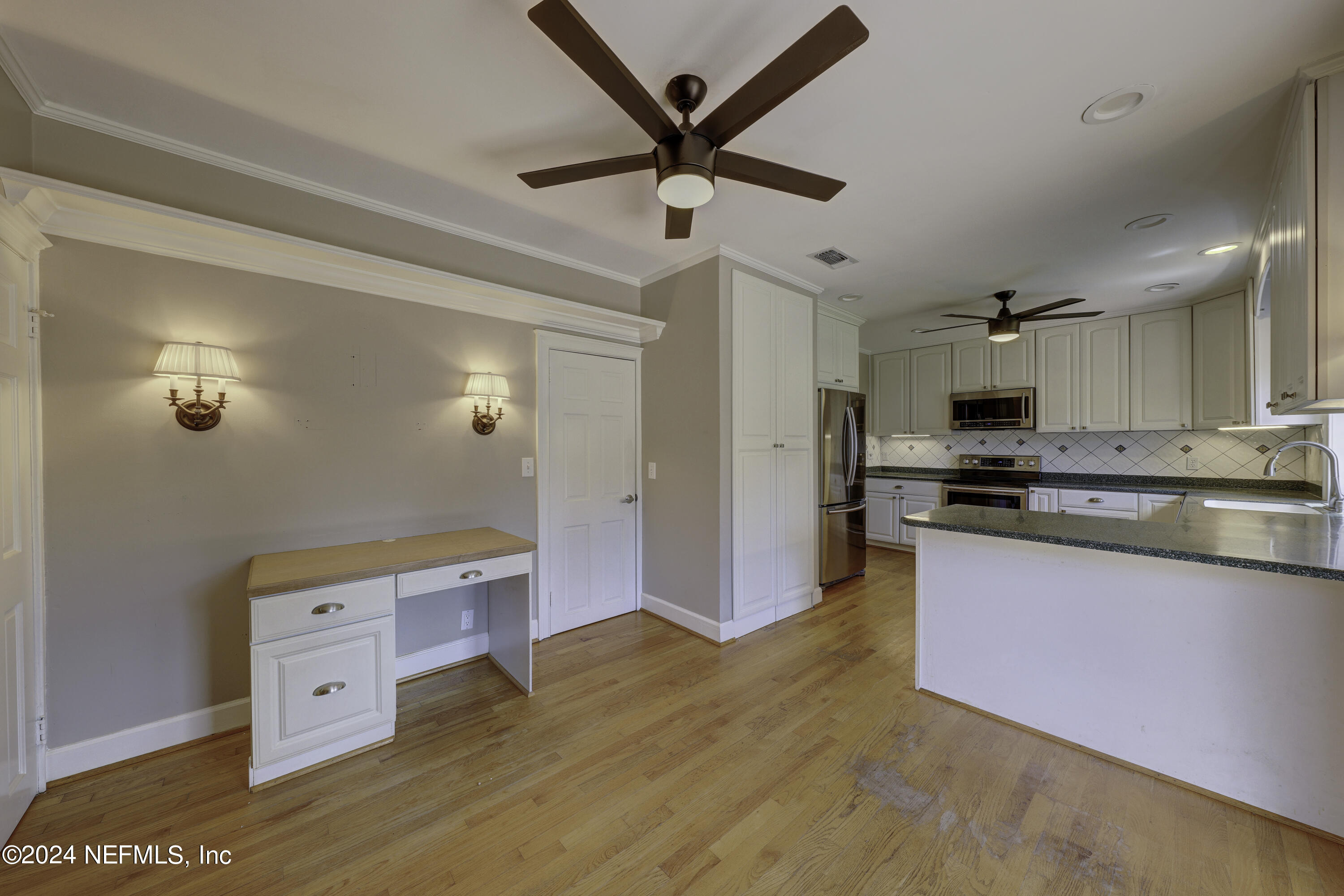 1210 Inwood Terrace Jacksonville, FL 32207 - Photo 13 of 49 26-C_R54195_196_197_198_199_200_201Inter