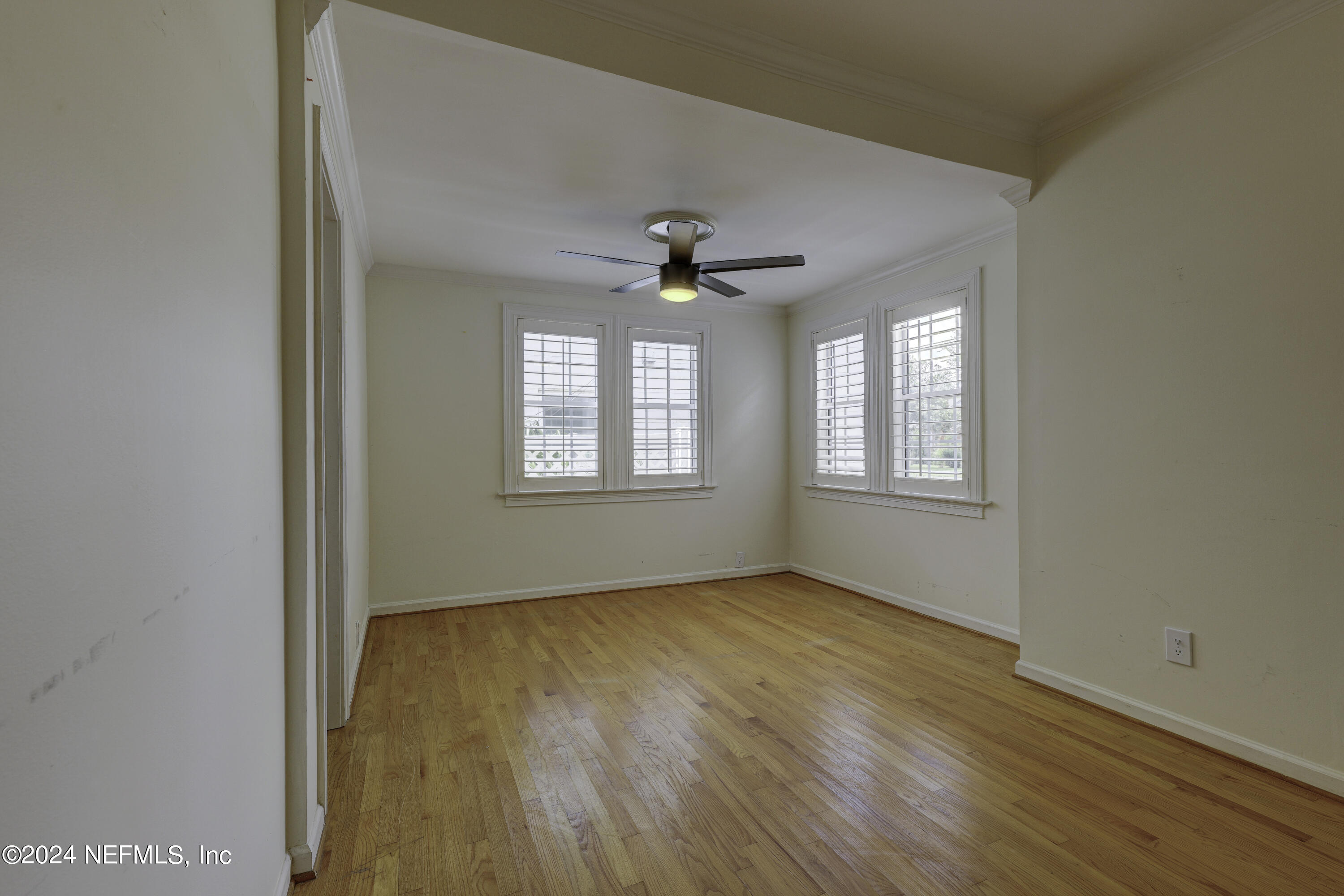 1210 Inwood Terrace Jacksonville, FL 32207 - Photo 28 of 49 23-C_R54118_19_20_21_22_23_24Interior 2