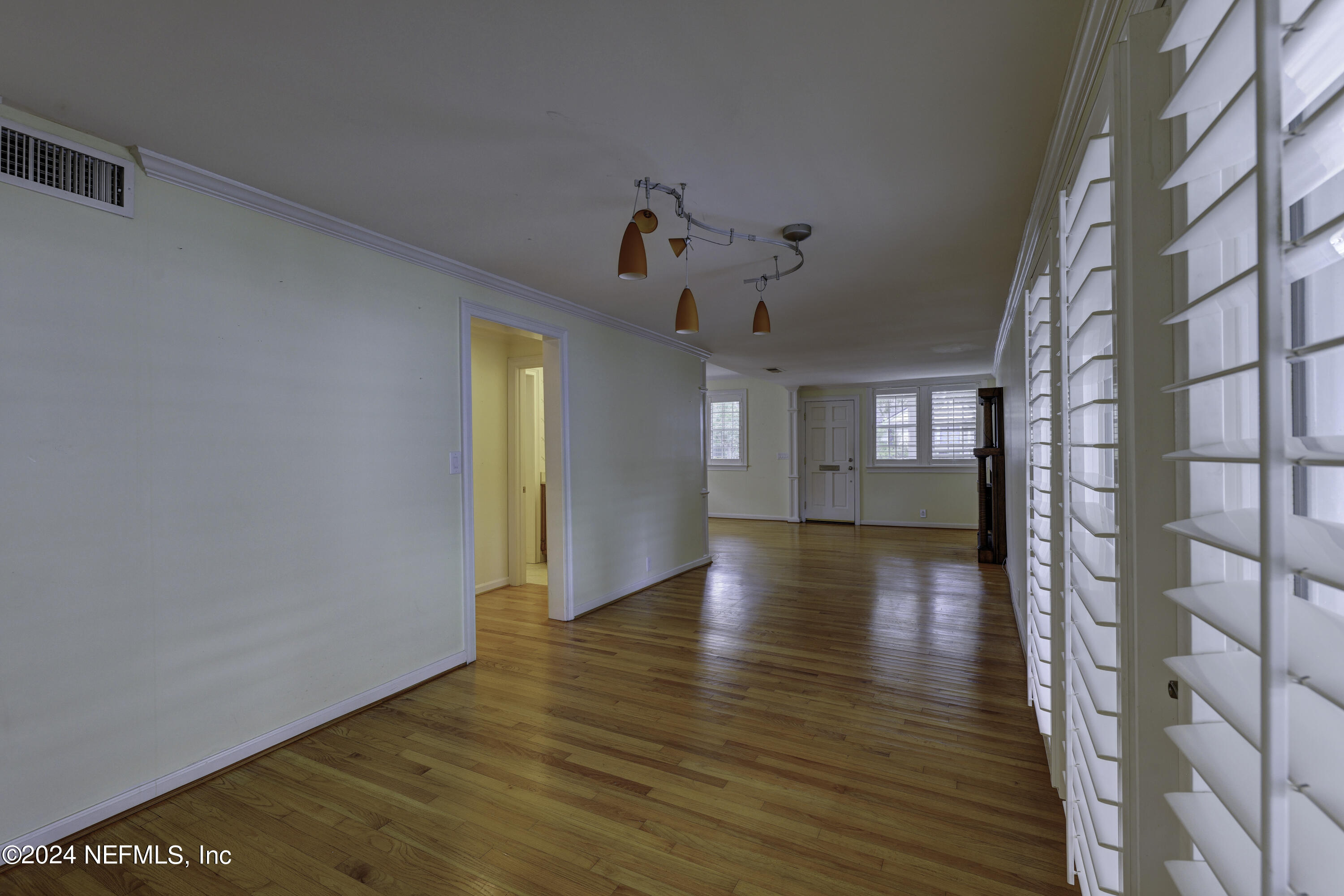 1210 Inwood Terrace Jacksonville, FL 32207 - Photo 35 of 49 38-C_R54265_66_67_68_69_70Interior 2