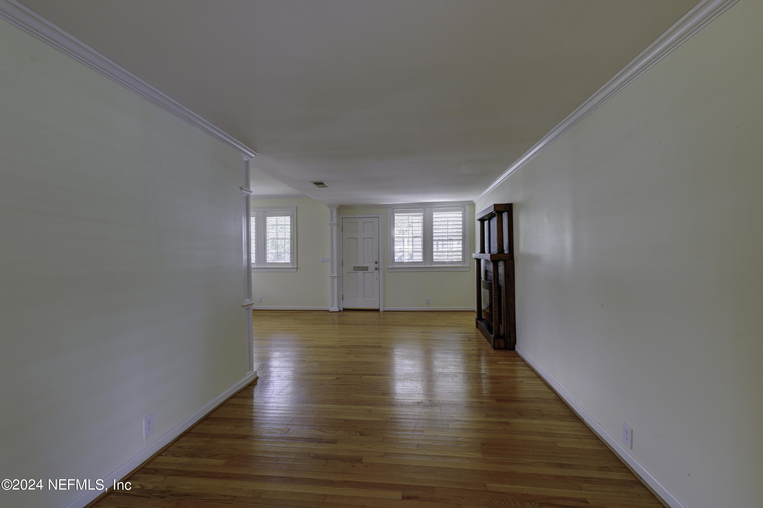 1210 Inwood Terrace Jacksonville, FL 32207 - Photo 46 of 49 49-C_R54062_3_4_5_6_7Interior 2