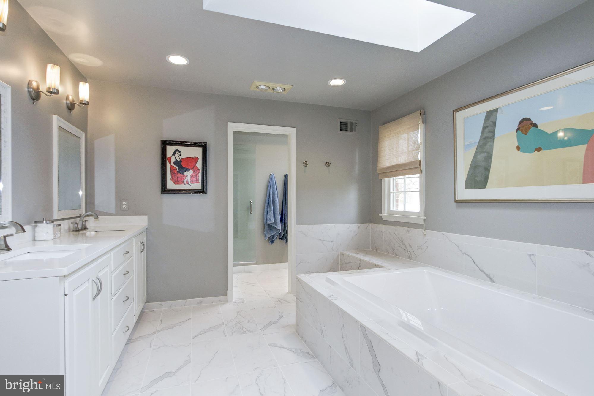 6951 Greentree Road Bethesda, MD 20817 - Photo 16 of 33 Gallery Image 16