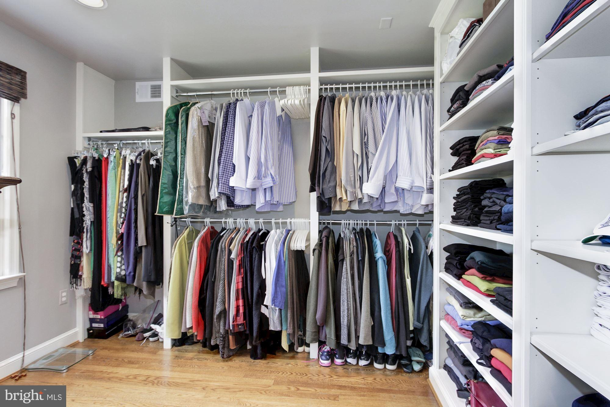 6951 Greentree Road Bethesda, MD 20817 - Photo 19 of 33 Gallery Image 19