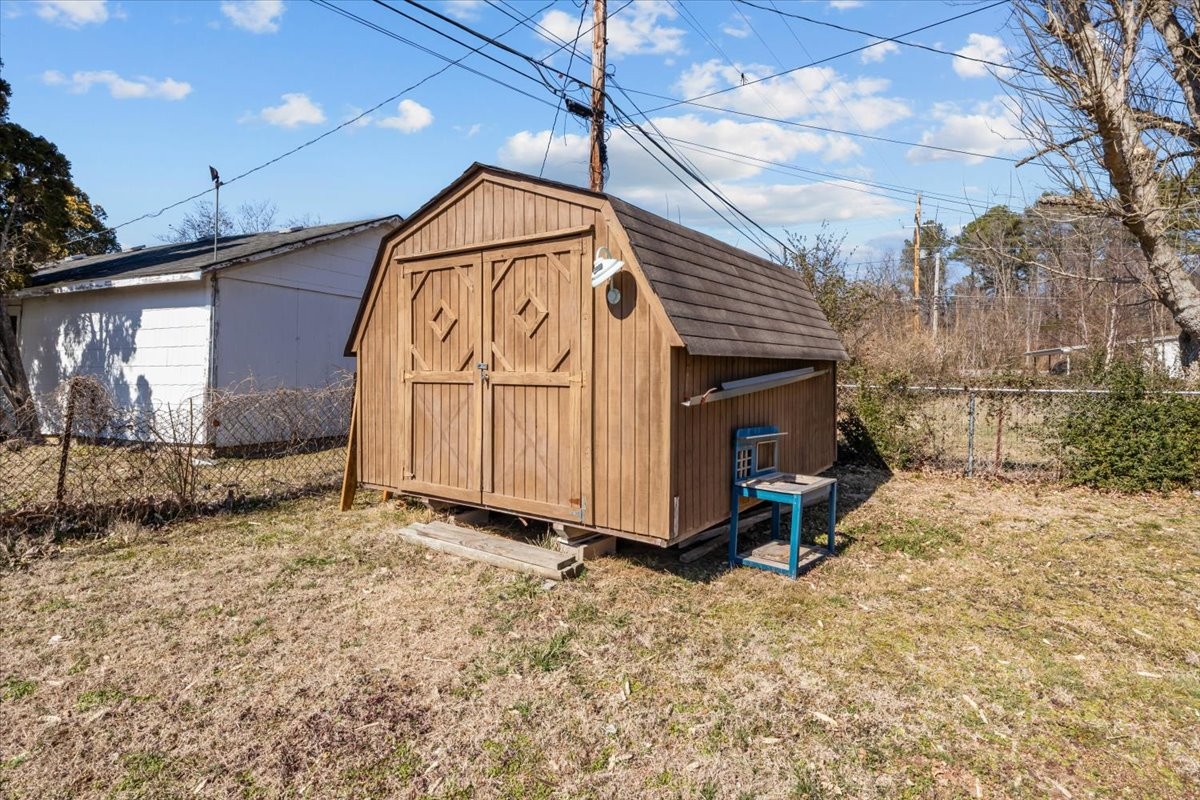 102 Sutton Avenue Waverly, TN 37185 - Photo 31 of 33