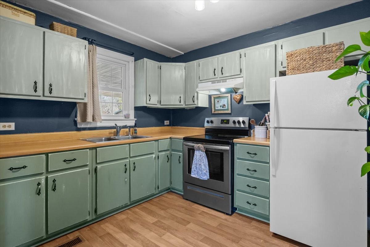 102 Sutton Avenue Waverly, TN 37185 - Photo 7 of 33