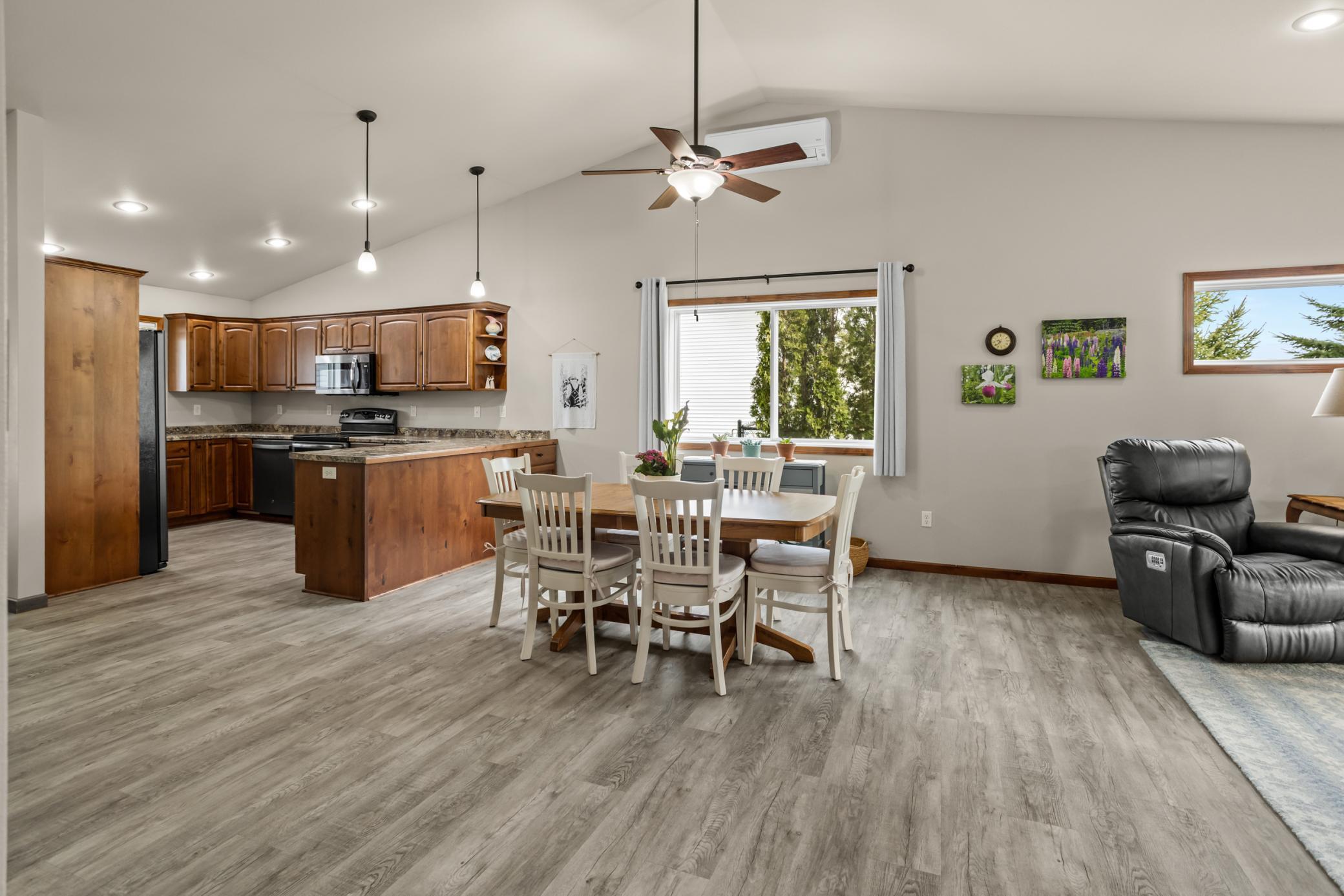 2314 Westgate Drive Hawley, MN 56549 - Photo 8 of 32