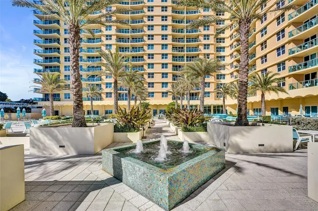 $3,500 | 2501 South Ocean Drive, Unit 1518, Hollywood, FL 33019