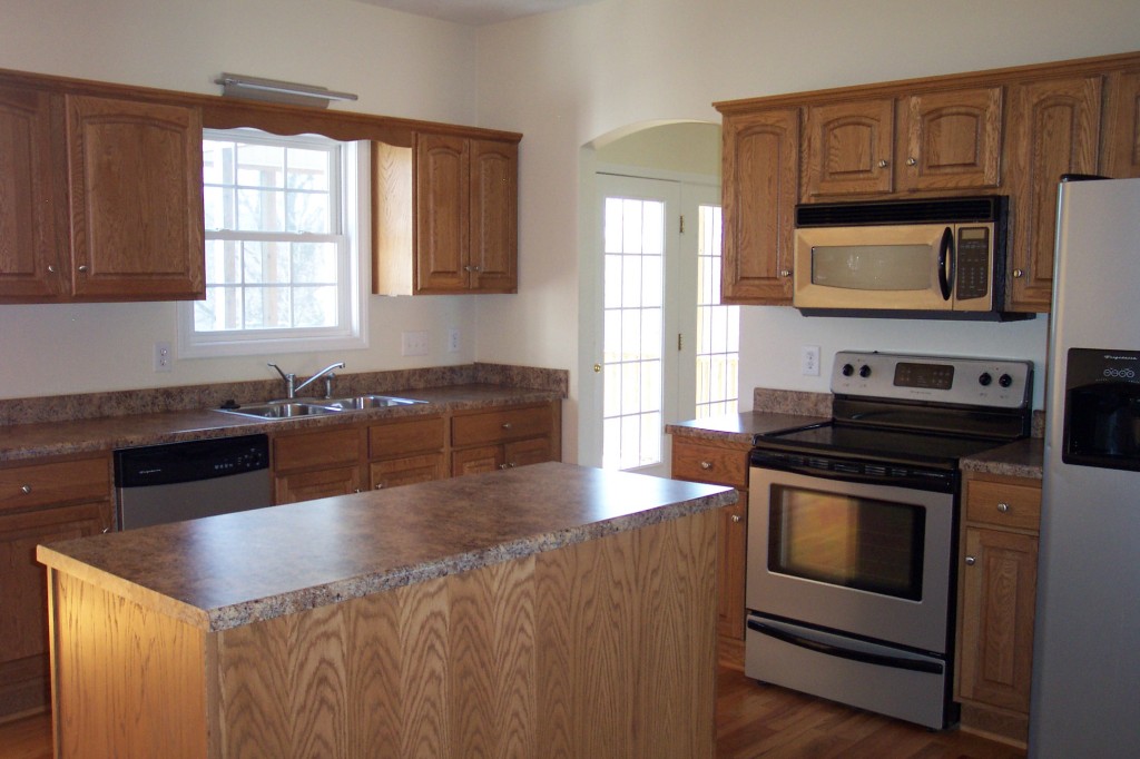 3532 Pinnacle Ridge Road Northeast Roanoke, VA 24012 - Photo 16 of 18 Kitchen