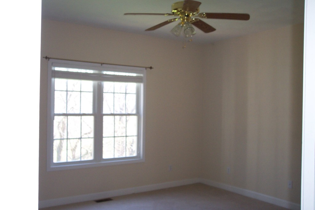 3532 Pinnacle Ridge Road Northeast Roanoke, VA 24012 - Photo 5 of 18 Bedroom