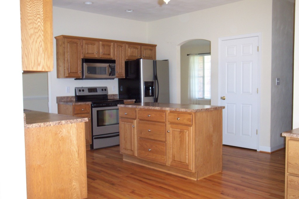 3532 Pinnacle Ridge Road Northeast Roanoke, VA 24012 - Photo 8 of 18 Kitchen