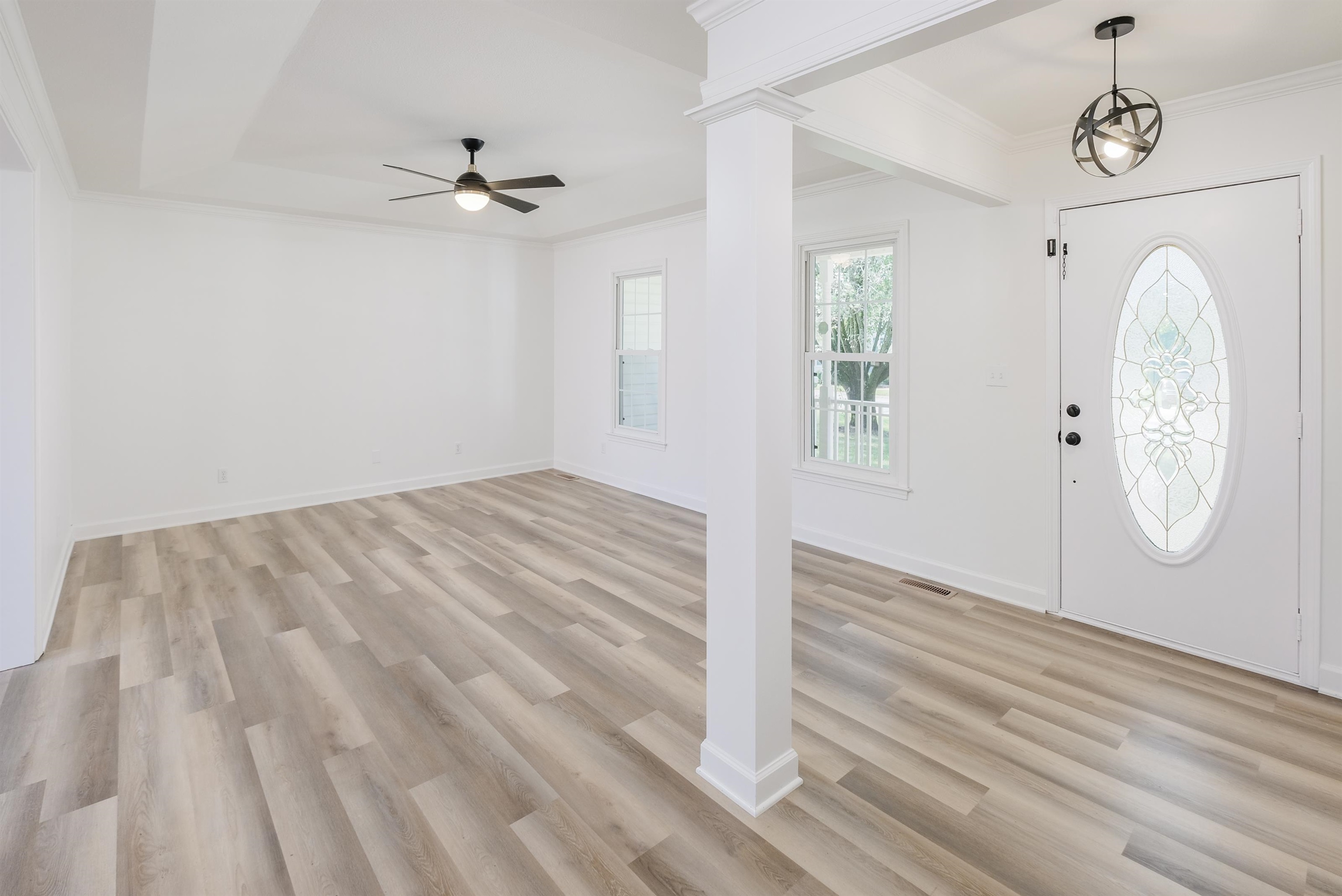 242 Faye Court Greer, SC 29651 - Photo 4 of 28