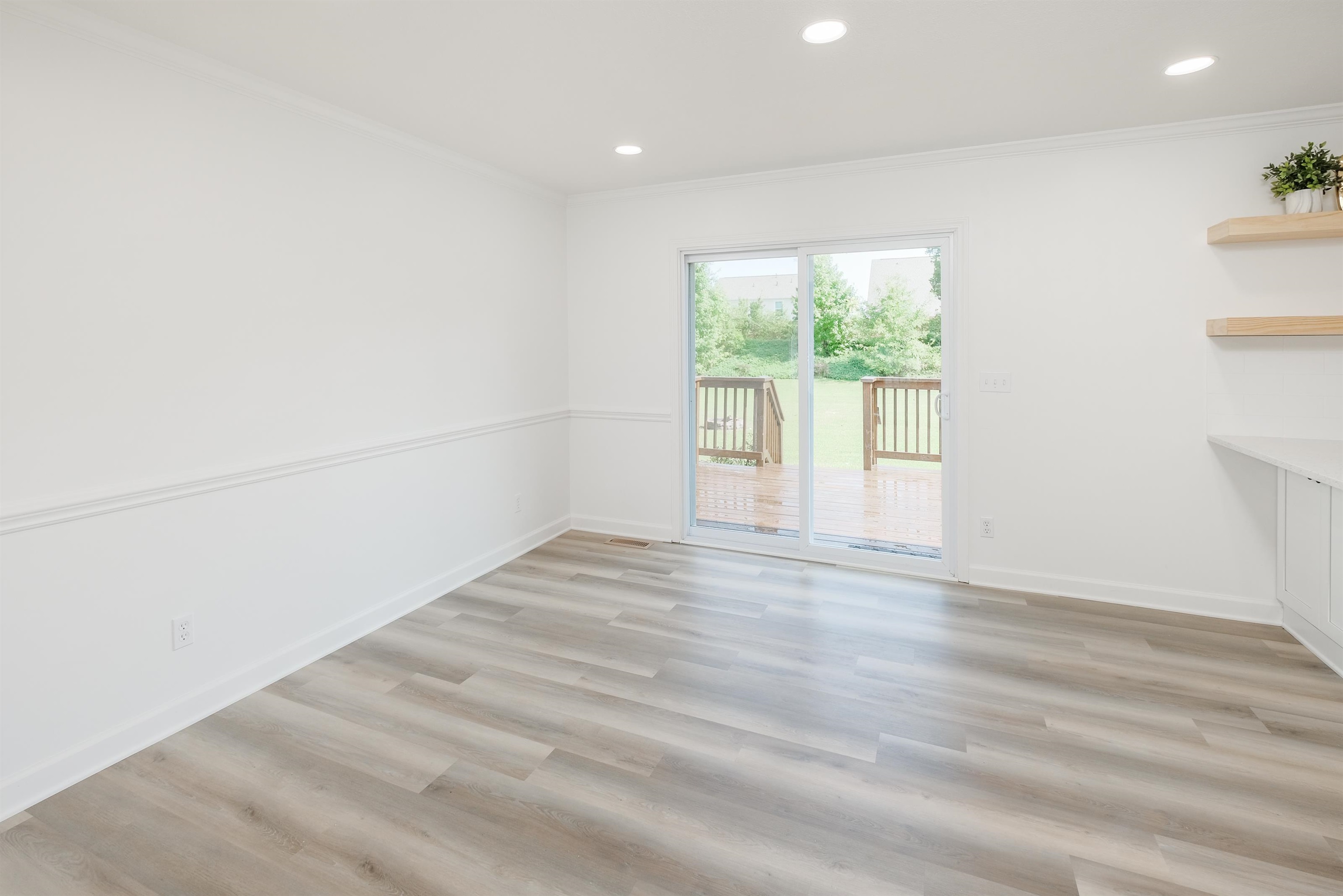 242 Faye Court Greer, SC 29651 - Photo 7 of 28