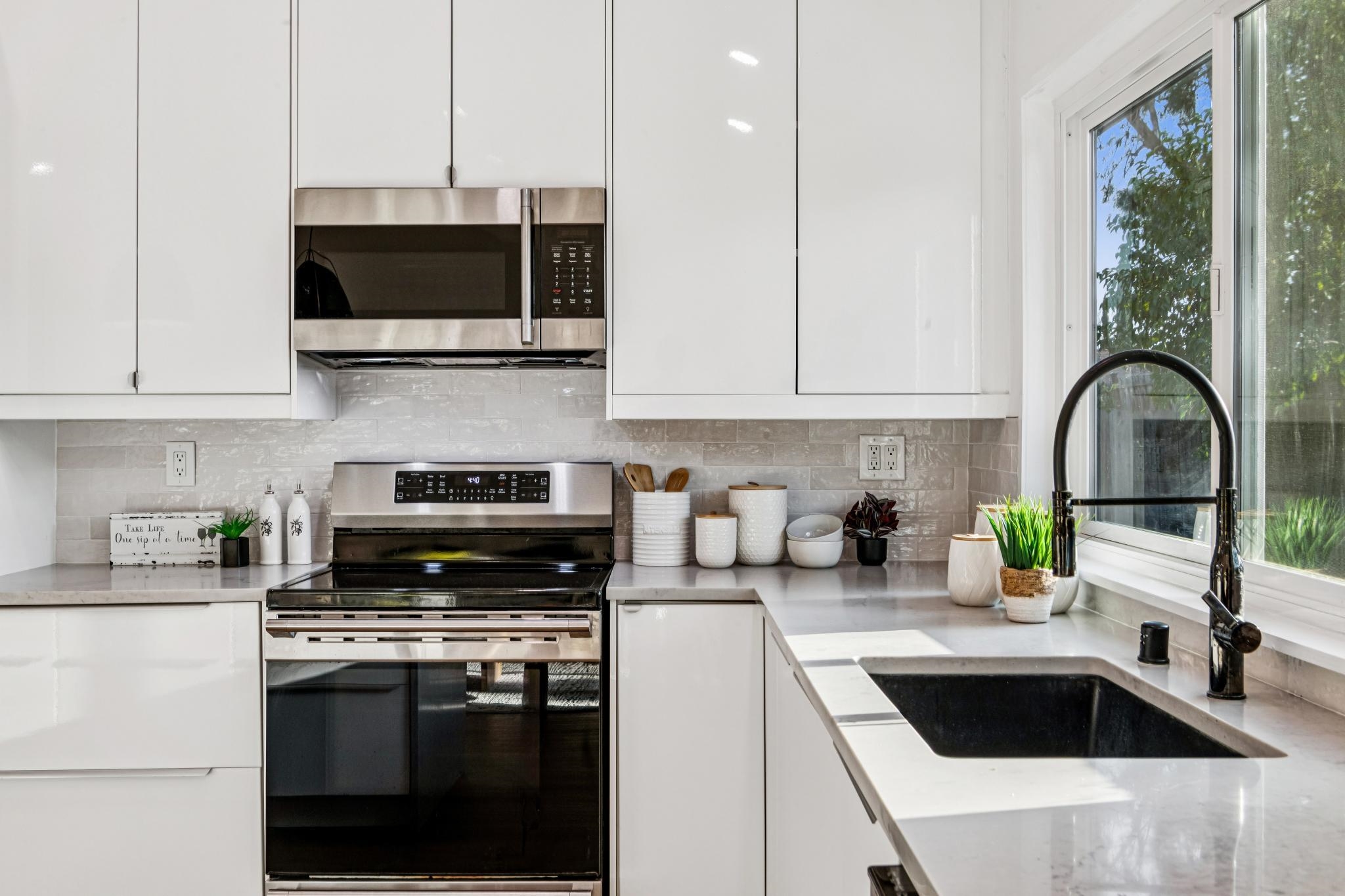 9829 Davona Drive San Ramon, CA 94583 - Photo 12 of 46