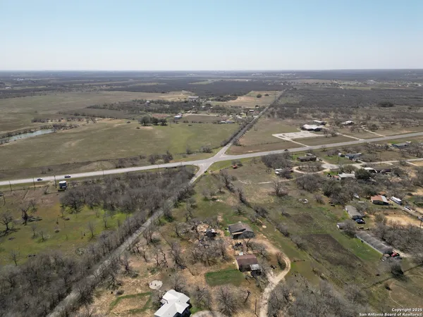 $425,000 | 17423 Fx Ball Drive, Elmendorf, TX 78112