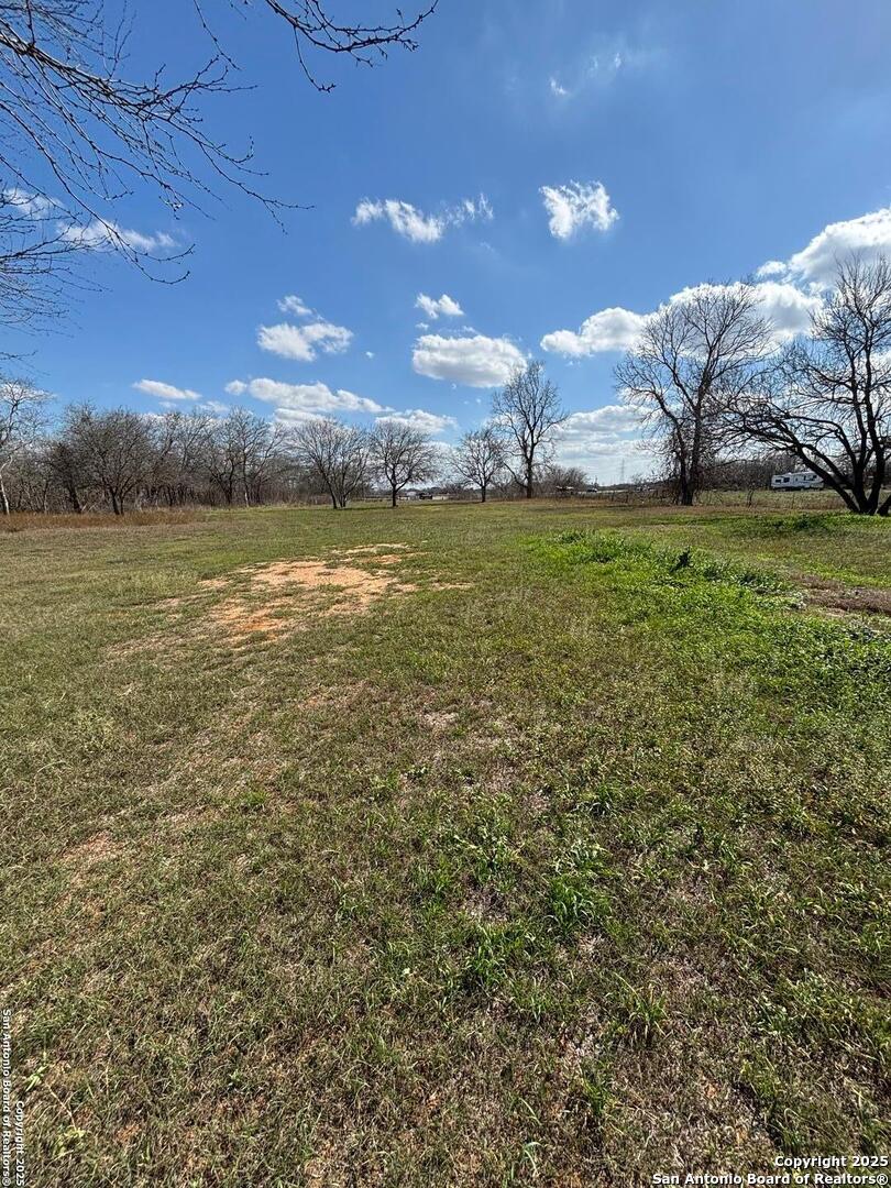 17423 Fx Ball Drive Elmendorf, TX 78112 - Photo 9 of 40