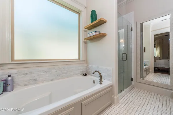 $2,500 | 301 Summerland Key Lane, Lafayette, LA 70508