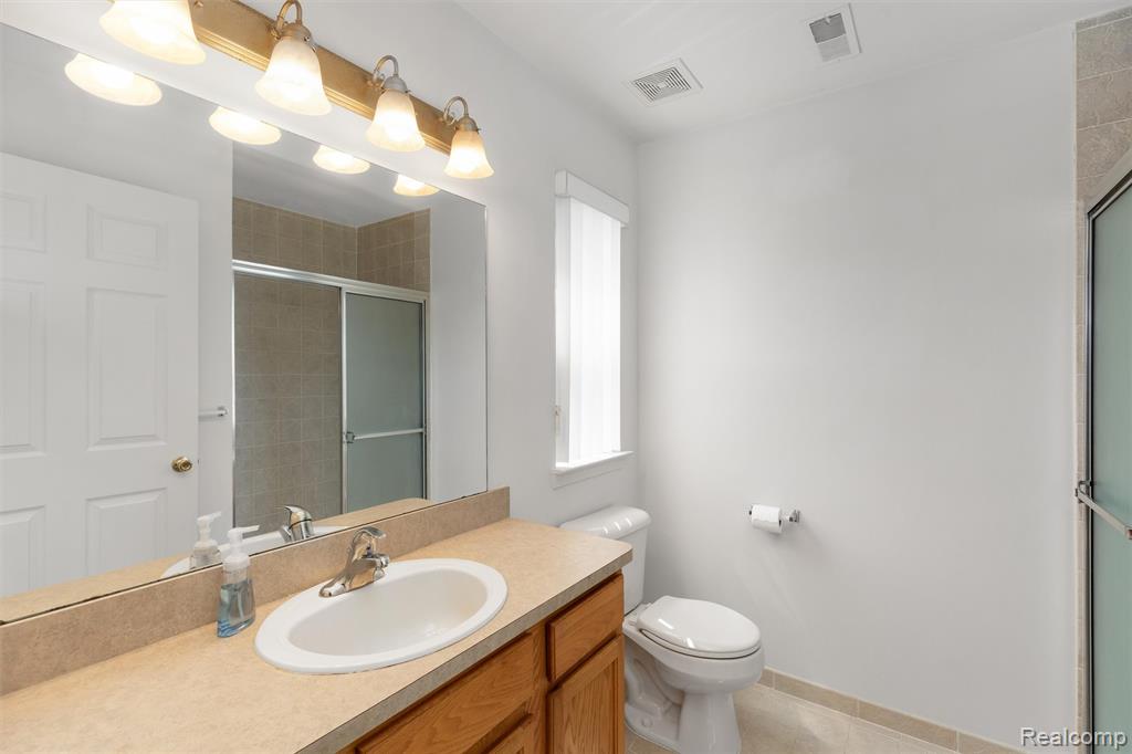 1790 Flagstone Circle Rochester, MI 48307 - Photo 20 of 30