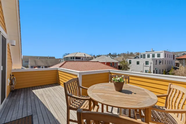 a bathroom with a toilet