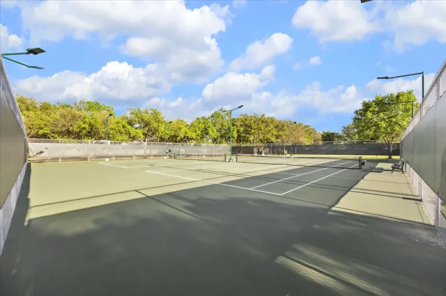 $2,150 | 2824 Meadow Brook Court, League City, TX 77573