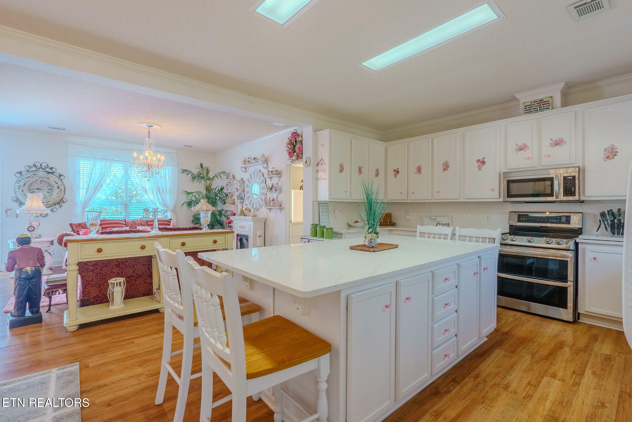 289 Carr Gap Road Speedwell, TN 37870 - Photo 11 of 45 8-web-or-mls-DSC05627-HDR