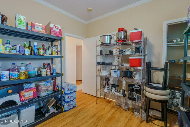 $724,900 | 289 Carr Gap Road, Speedwell, TN 37870