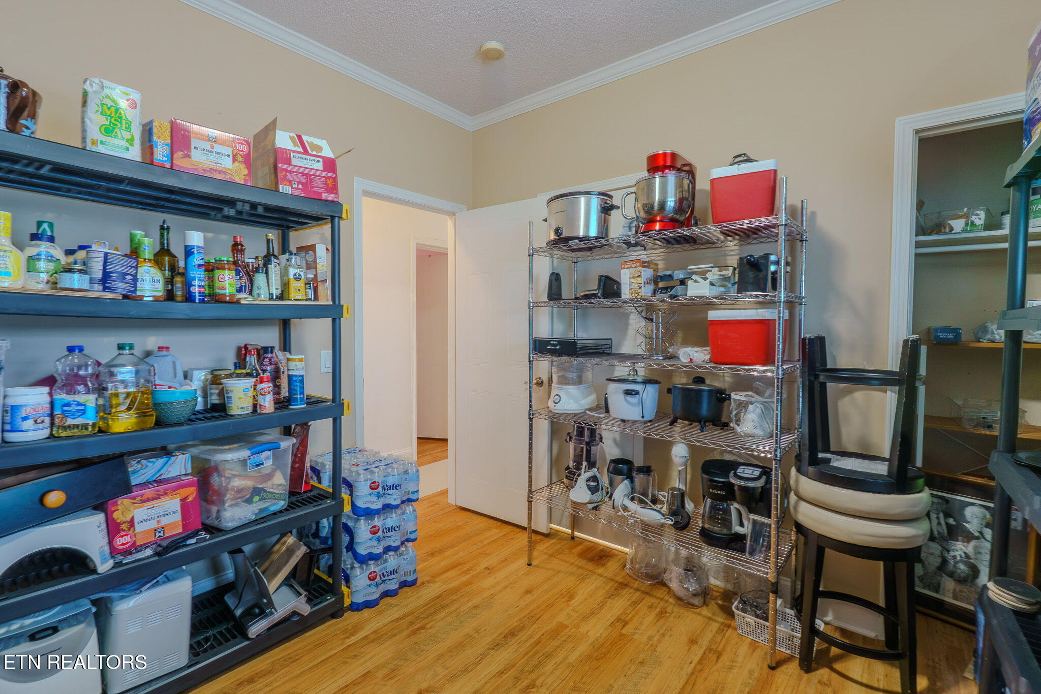 289 Carr Gap Road Speedwell, TN 37870 - Photo 16 of 45 18-web-or-mls-DSC05977-HDR