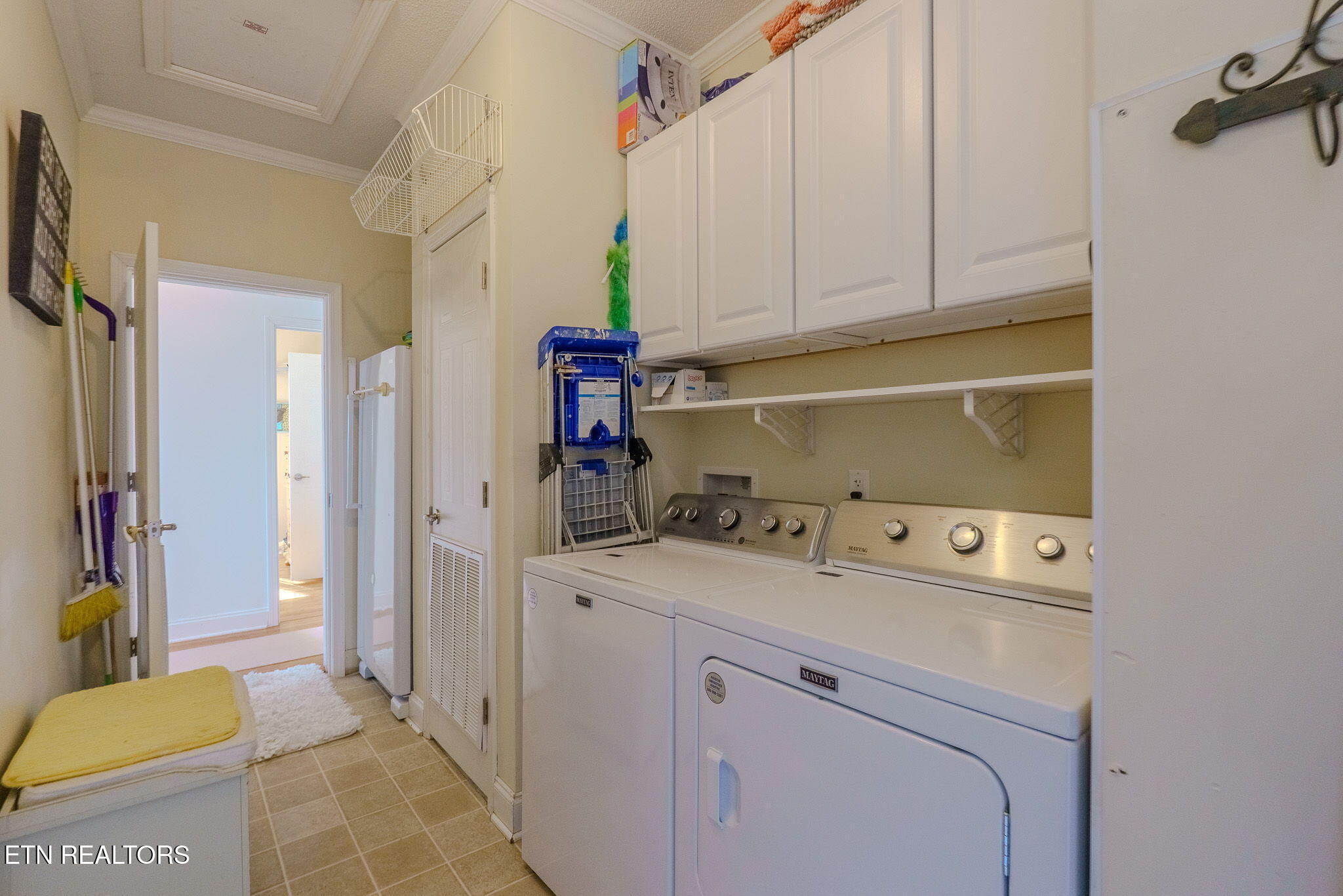 289 Carr Gap Road Speedwell, TN 37870 - Photo 32 of 45 26-web-or-mls-DSC06270-HDR