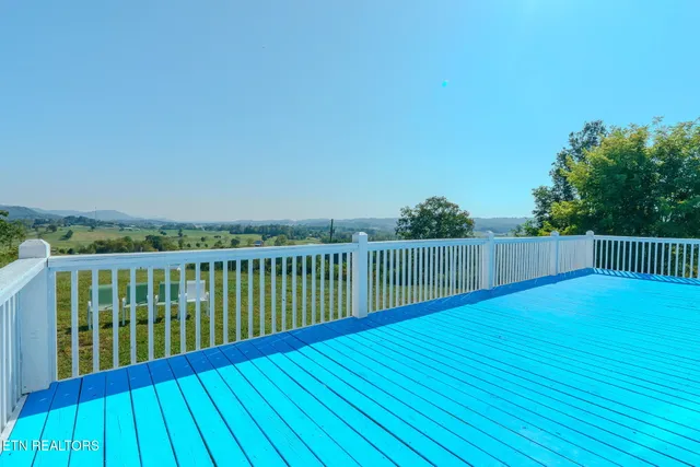 $724,900 | 289 Carr Gap Road, Speedwell, TN 37870