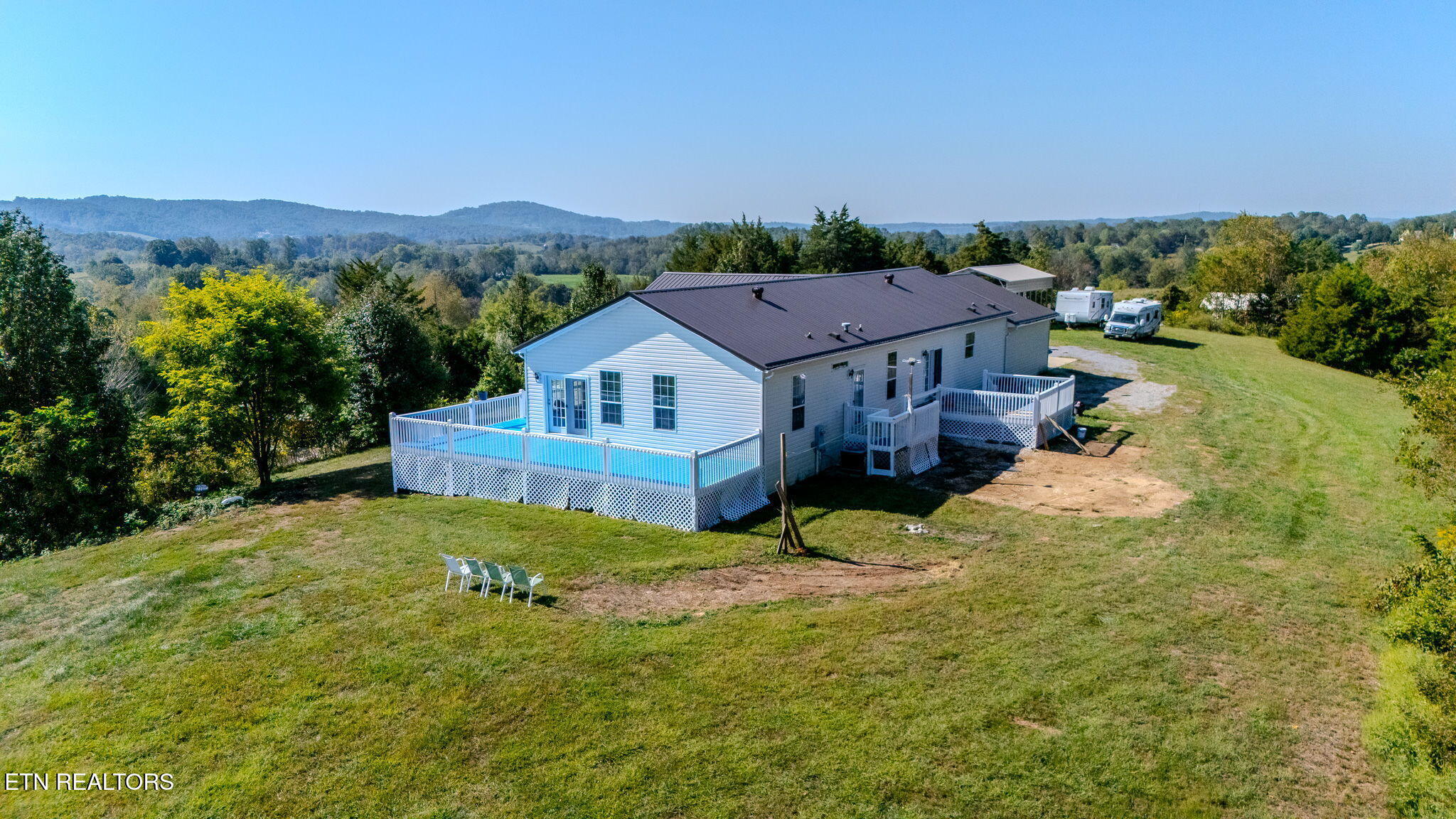 289 Carr Gap Road Speedwell, TN 37870 - Photo 42 of 45 47-web-or-mls-DJI_20250919111217_0233_D