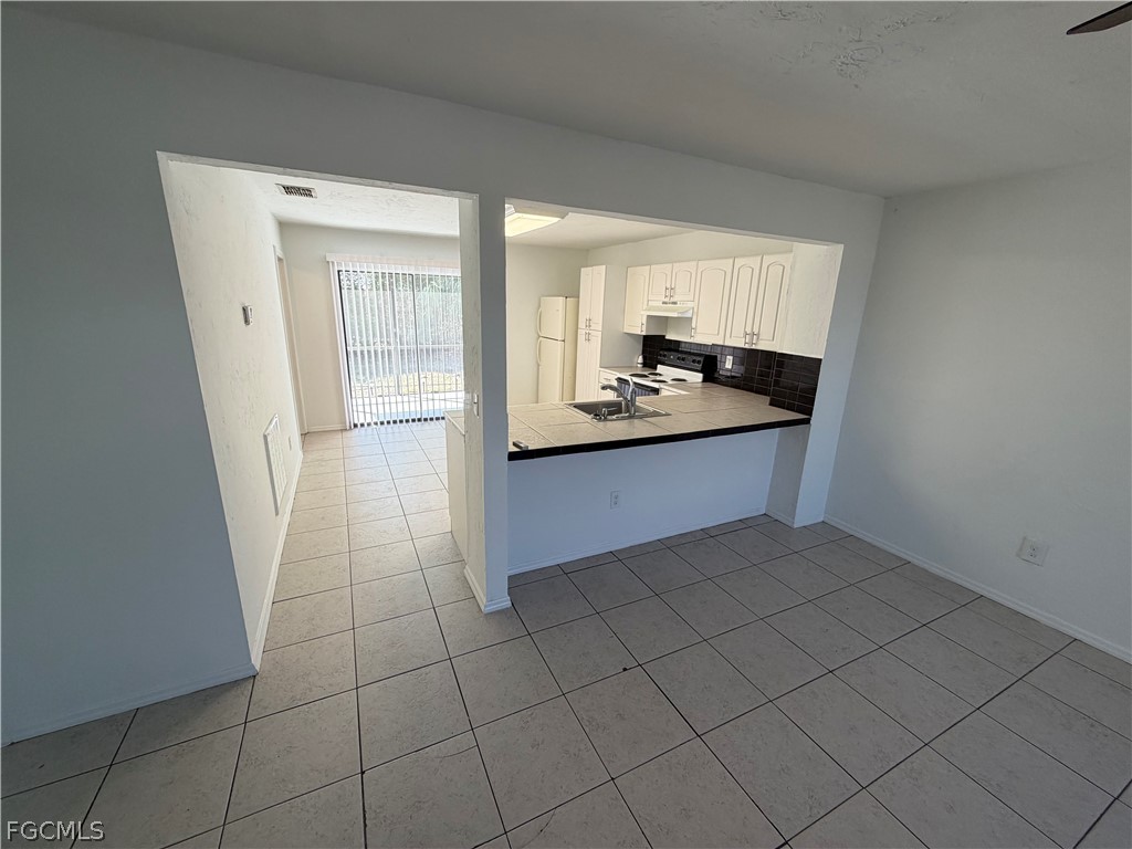 7510-7512 Field Road Fort Myers, FL 33967 - Photo 2 of 36
