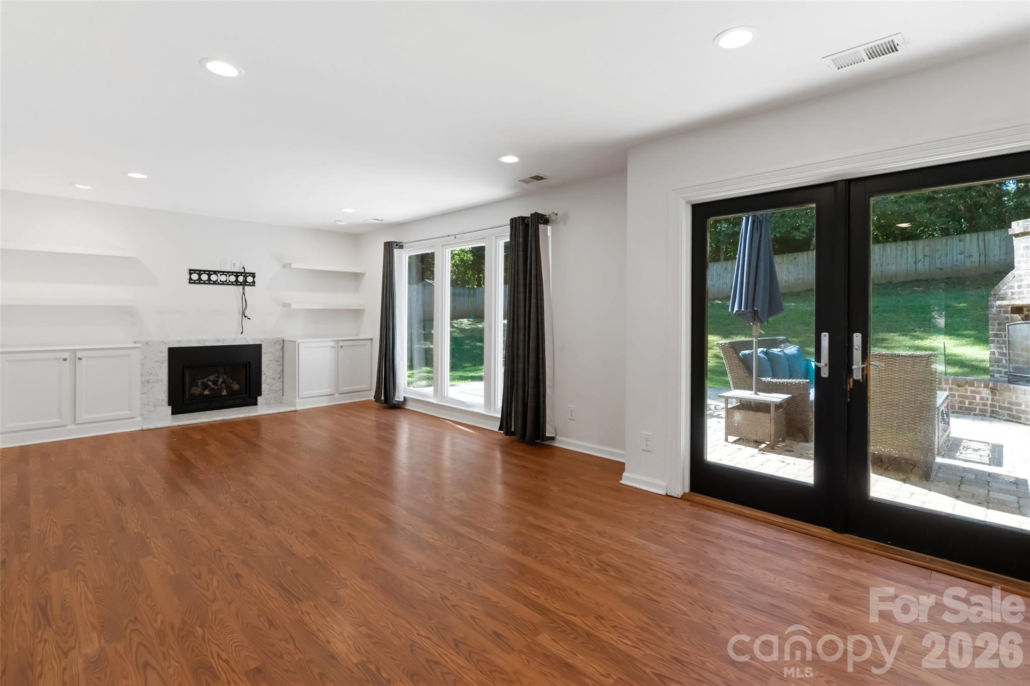 3301 Rillet Court Charlotte, NC 28269 - Photo 5 of 40 Gallery Image 5