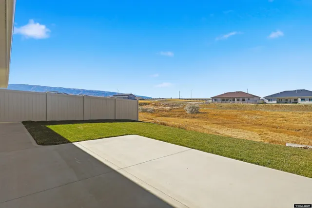 $635,000 | 2962 Palmer Drive, Casper, WY 82601