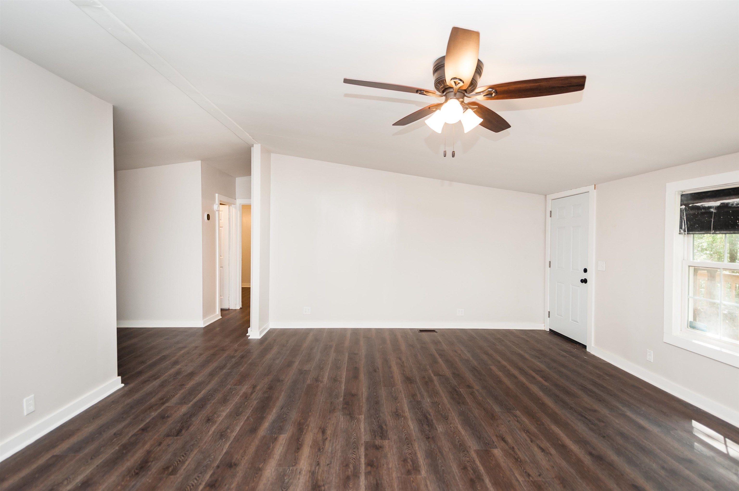1346 East Georgia Road Woodruff, SC 29388 - Photo 17 of 29 Gallery Image 17