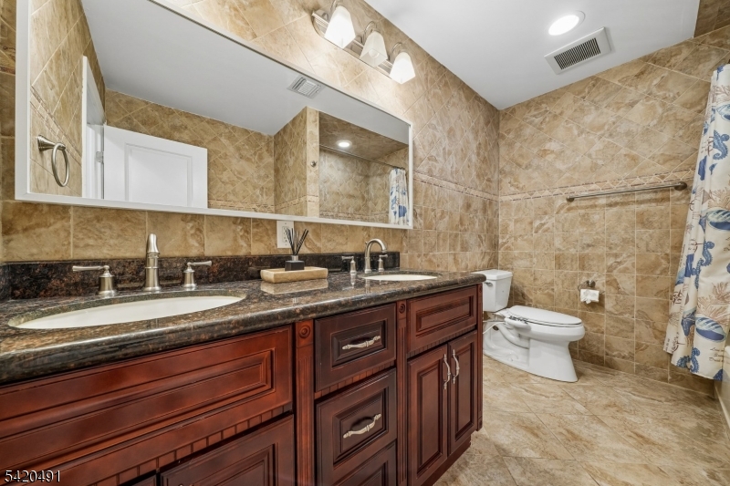72 Hook Mountain Road Montville, NJ 07045 - Photo 30 of 46