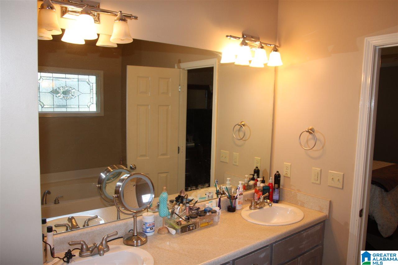 5448 Virginia Way Bessemer, AL 35022 - Photo 15 of 17